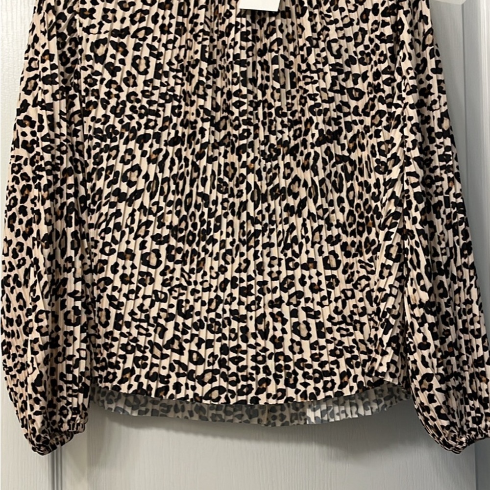 Leopard print blouse